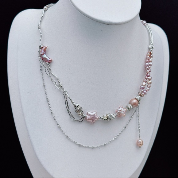 X802 Handmade Freshwater Moon&Star Baroque Pearl Dainty Necklace - Picture 2 of 11